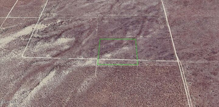 Property Photo:  W/O Cheyenne Blvd &Amp Collins St  CA 93505 