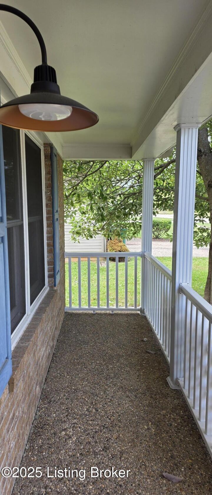 Property Photo:  13606 Saddlecreek Dr  KY 40245 