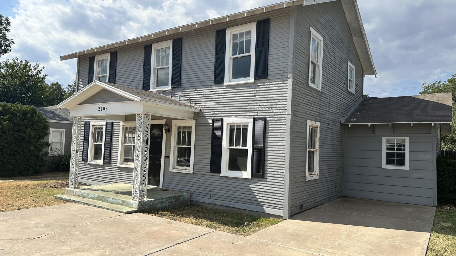 Property Photo: 2706 24th Street TX 79410