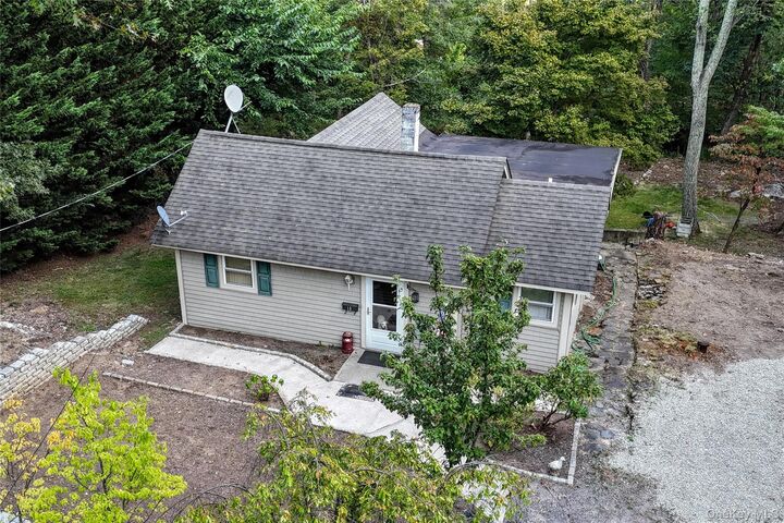 Property Photo: 18 Blueberry Hill NY 10925