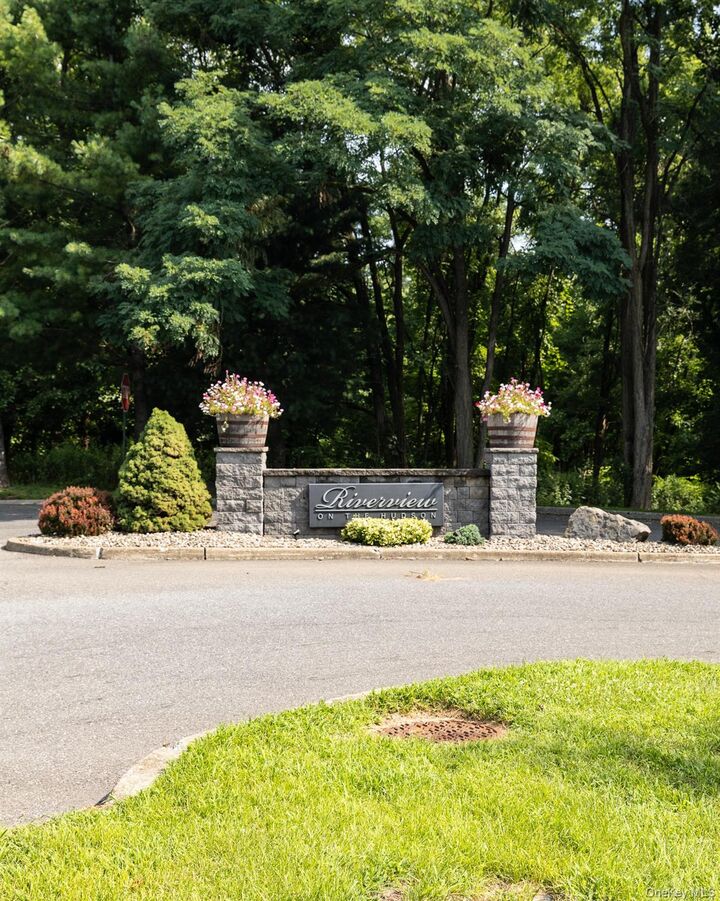 Property Photo: 121 Riverview NY 12466