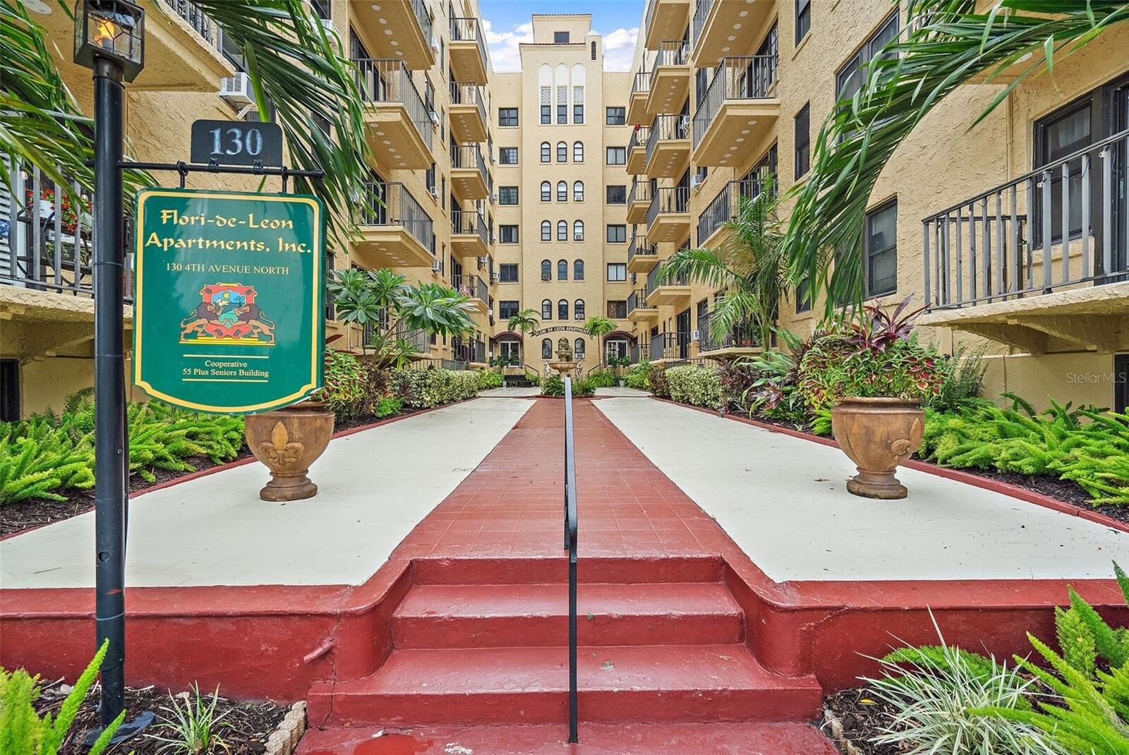 Property Photo:  130 4th Avenue N 412  FL 33701 