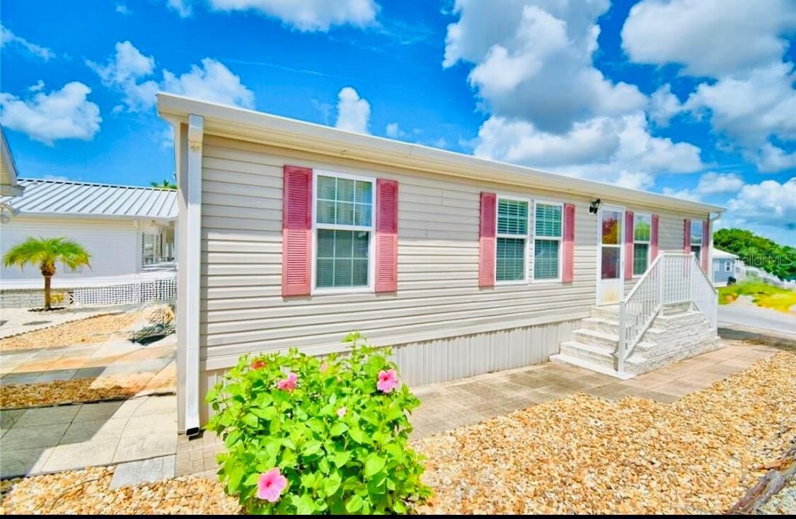 Property Photo:  251 Patterson Road H29  FL 33844 