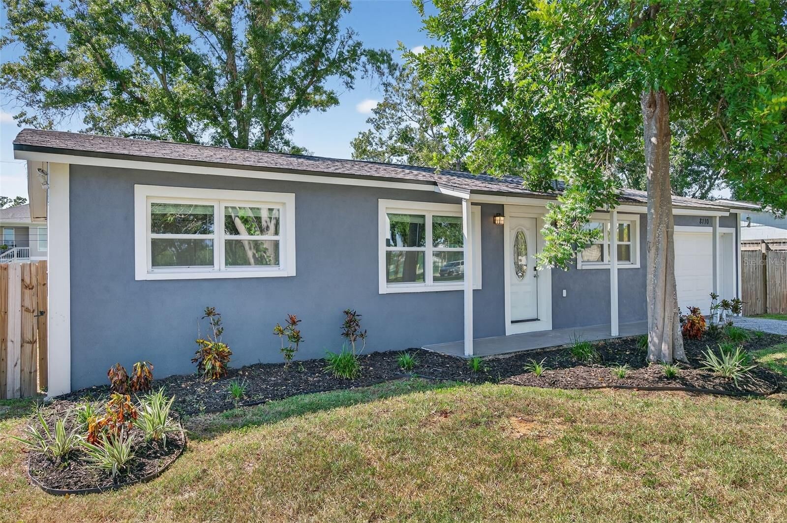 Property Photo: 8110 Macoma Drive NE FL 33702