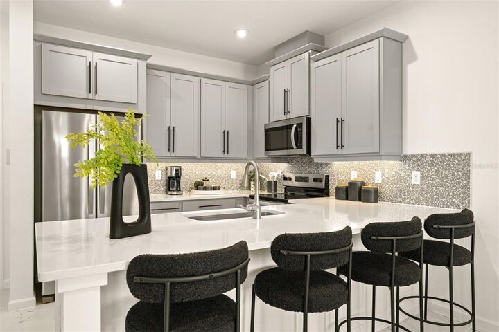 Property Photo:  1316 Crab Apple Lane  FL 32708 