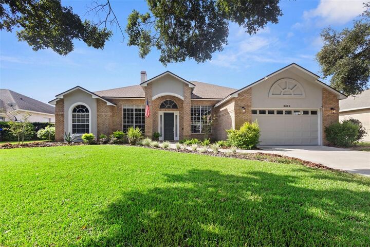 Property Photo:  8030 Old Town Drive  FL 32819 