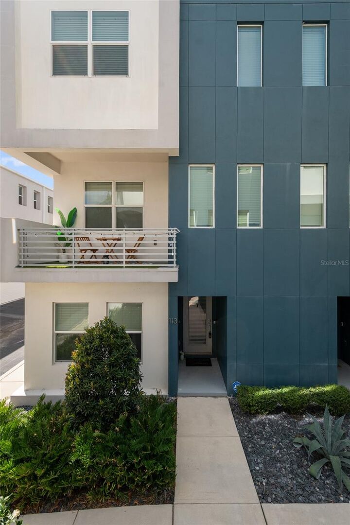 Property Photo:  113 W Grant Street  FL 32806 