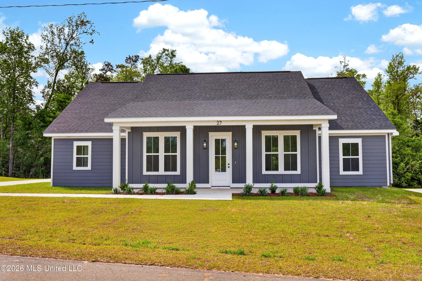 Property Photo:  27 Shadow Wood Drive  MS 39561 