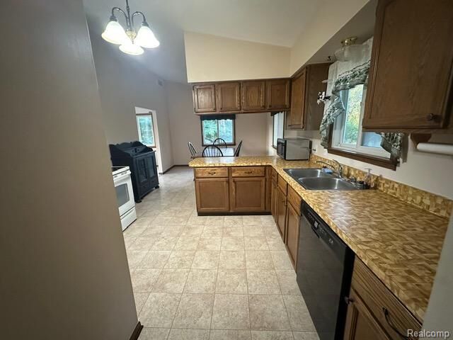 Property Photo:  1795 Oakwood Road  MI 48462 8536 