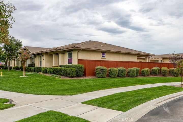 Property Photo:  2561 Pasadena Lane  CA 93446 