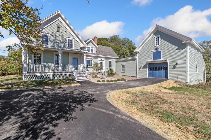 Property Photo: 550 Main Road ME 04562