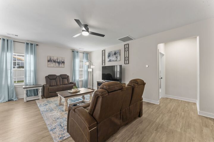 Property Photo:  907 Caywood Rd  TN 37167 