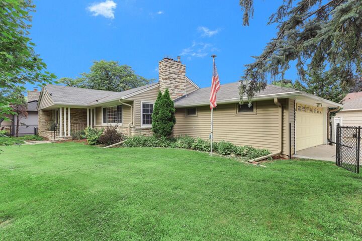 Property Photo: 6125 Loren Drive MN 55417