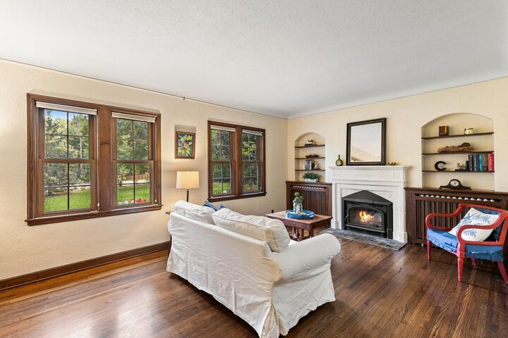 Property Photo: 15108 Excelsior Boulevard MN 55345