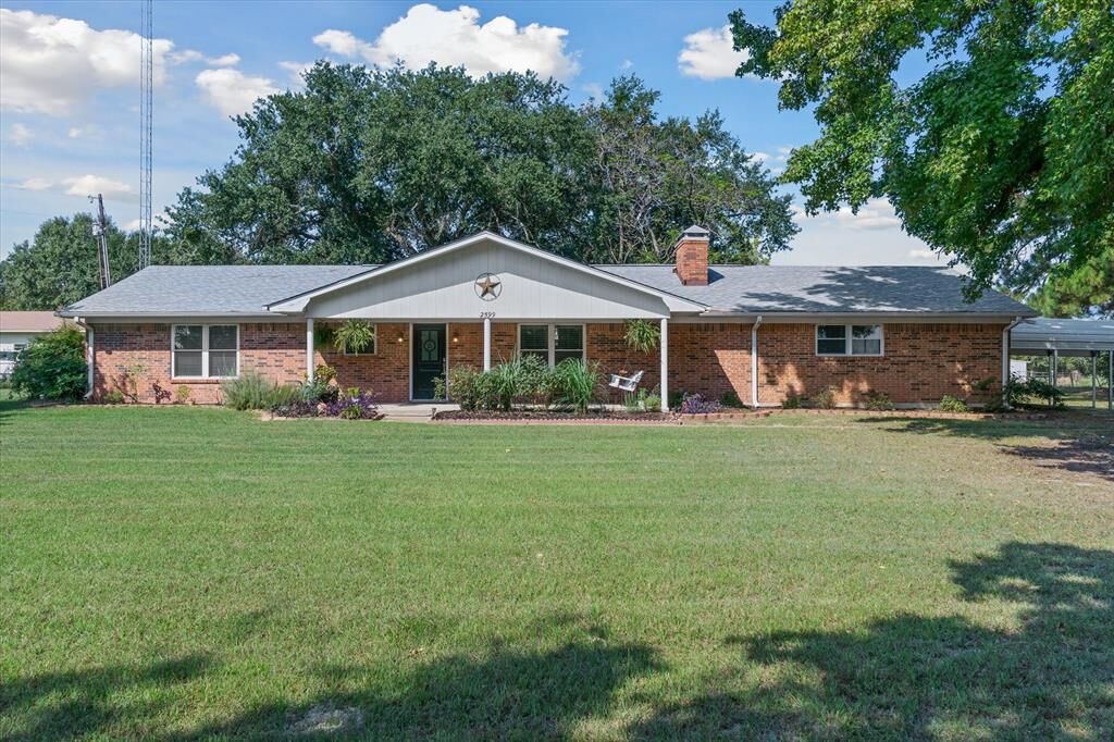 Property Photo: 2599 Fm 1504 TX 75169