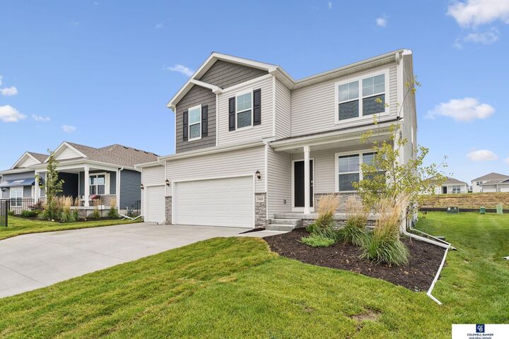 Property Photo: 5406 N 186 Street NE 68022