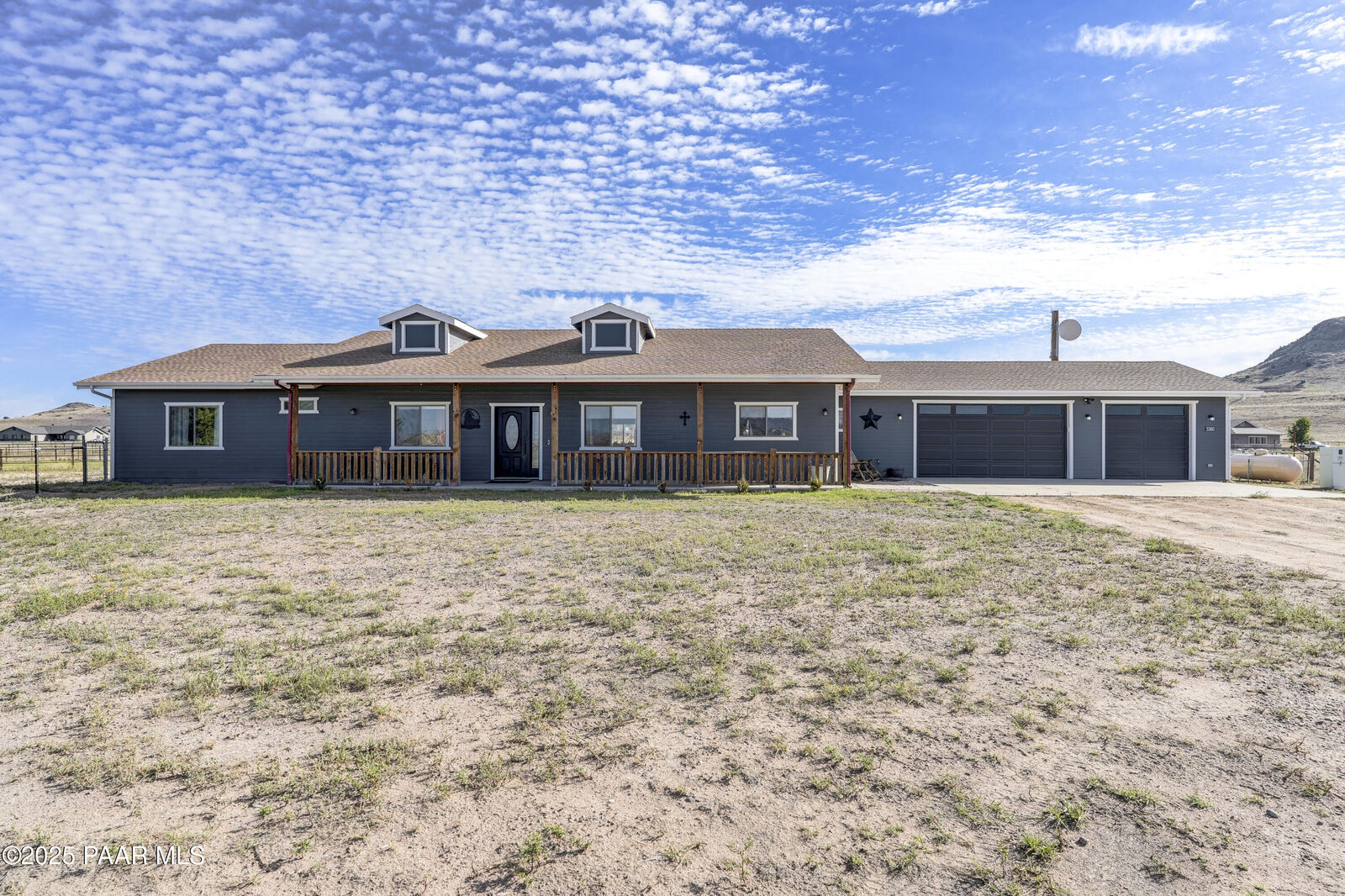 Property Photo: 5380 E Sirocco Vista AZ 86323