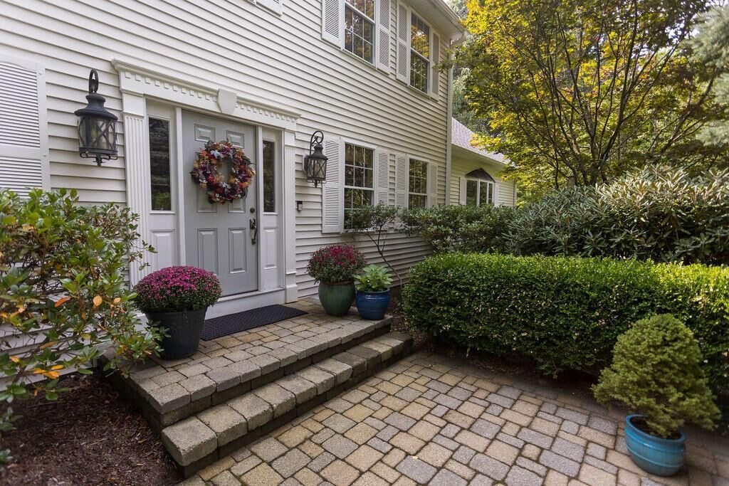 Property Photo: 10 Fellowship Court RI 02817