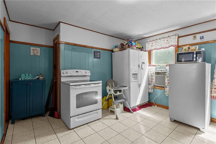 Property Photo:  44 Winthrop Avenue  RI 02908