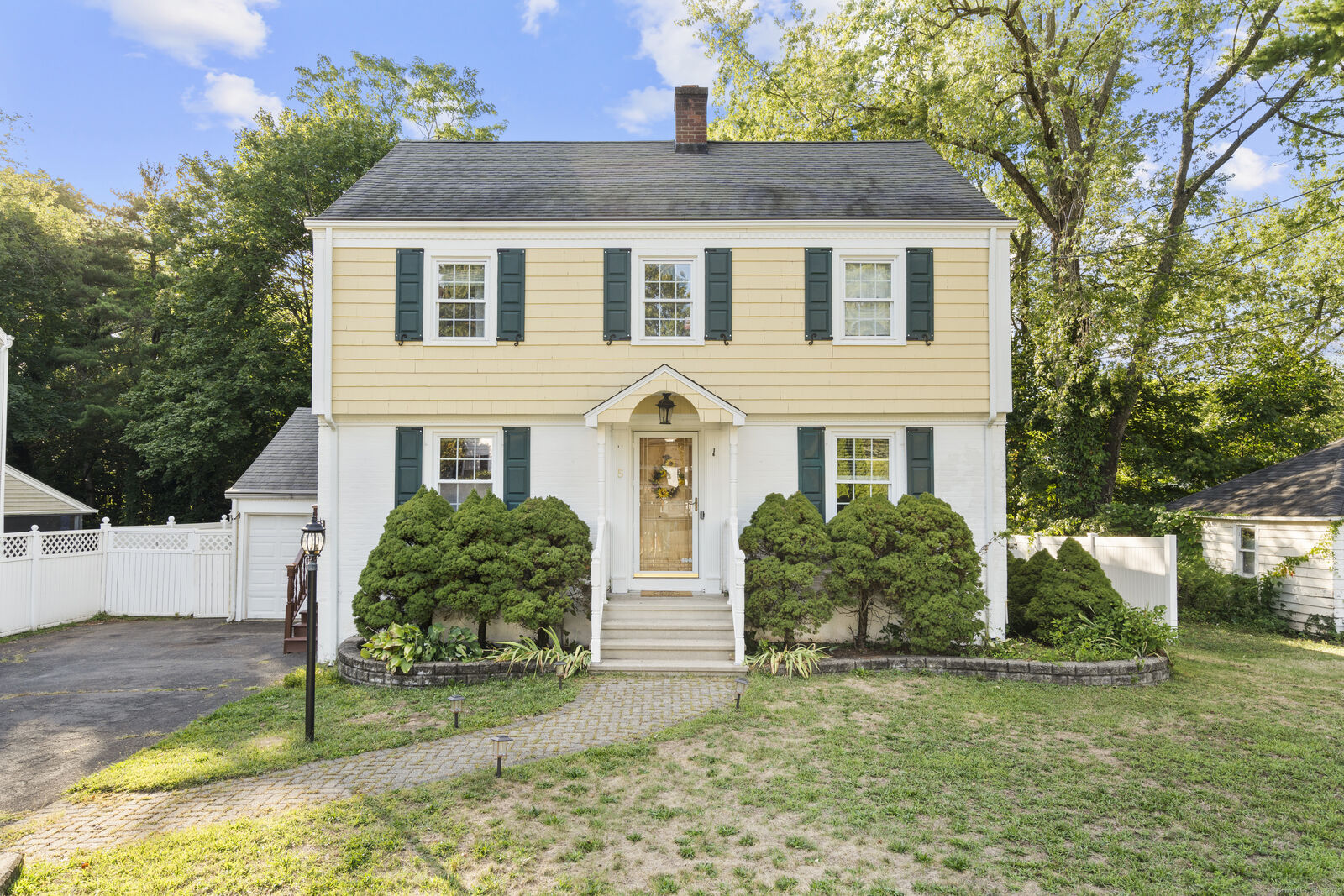 Property Photo:  5 Van Rose Drive  CT 06473 