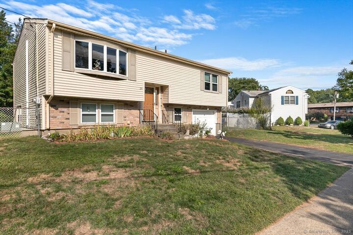 Property Photo: 25 Belle Circle CT 06516