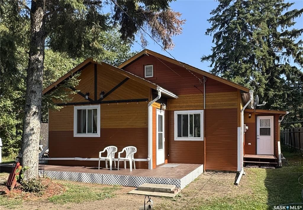 Photo de la propriété:  3010 2nd Avenue E  SK S0K 4R0 