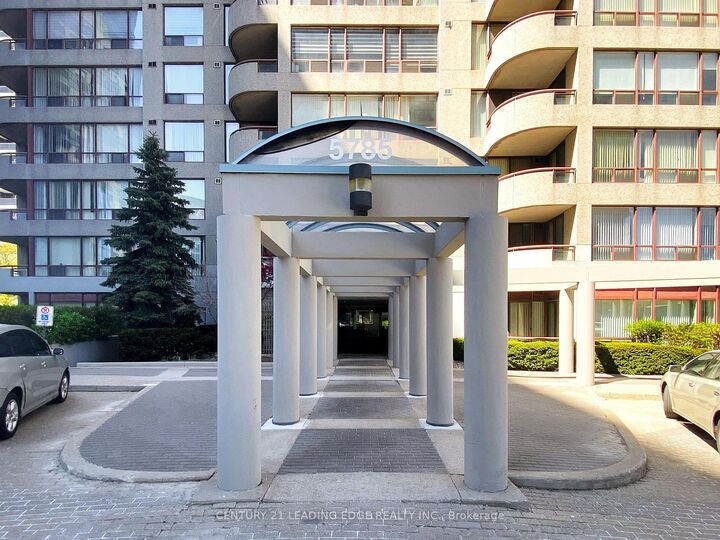 Property Photo:  5785 Yonge Street Ph404  ON M2M 4J2 