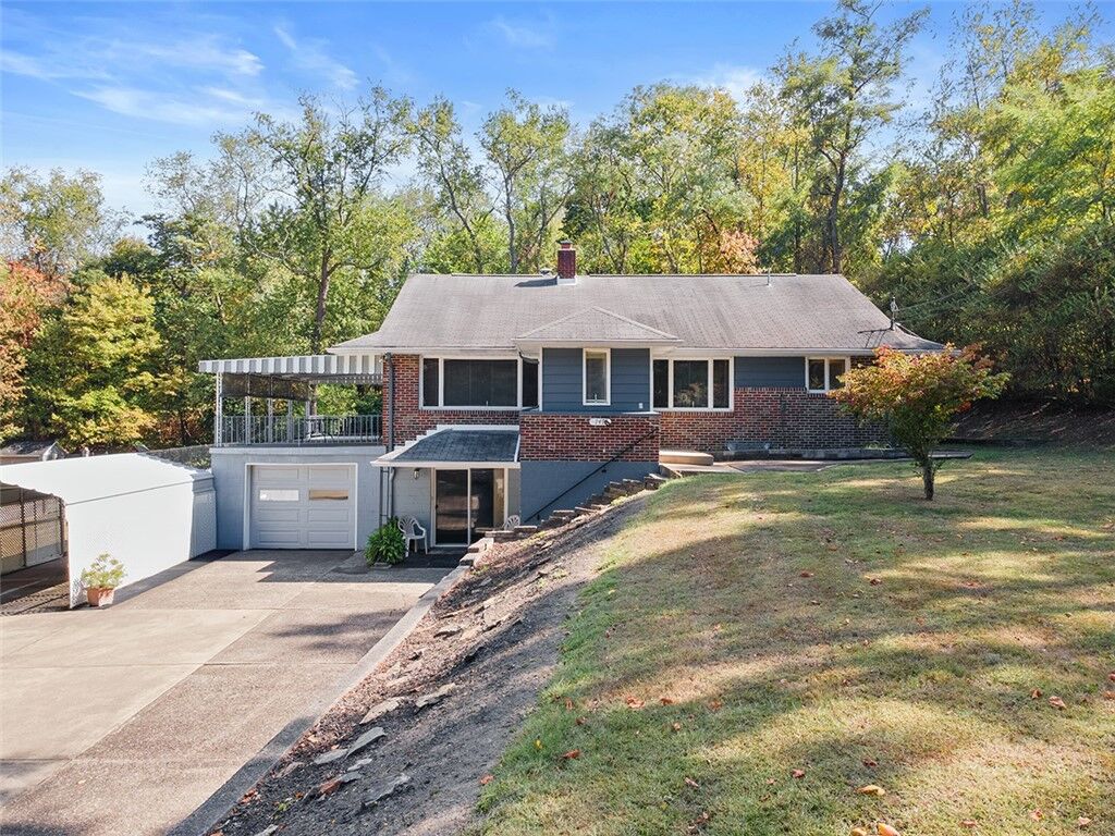 Property Photo: 749 School St PA 15046