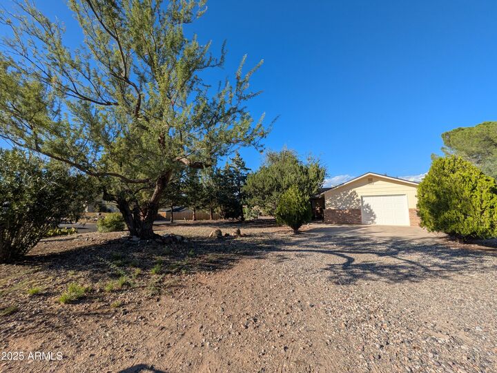1239 S Navajo Drive  Cottonwood AZ 86326 photo