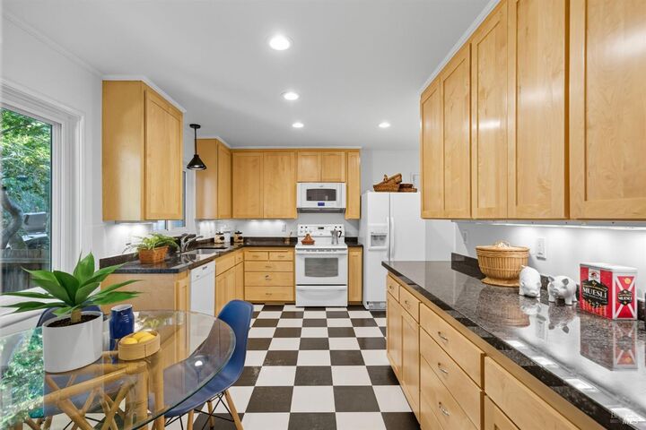Property Photo:  39 Bridge Road  CA 94939