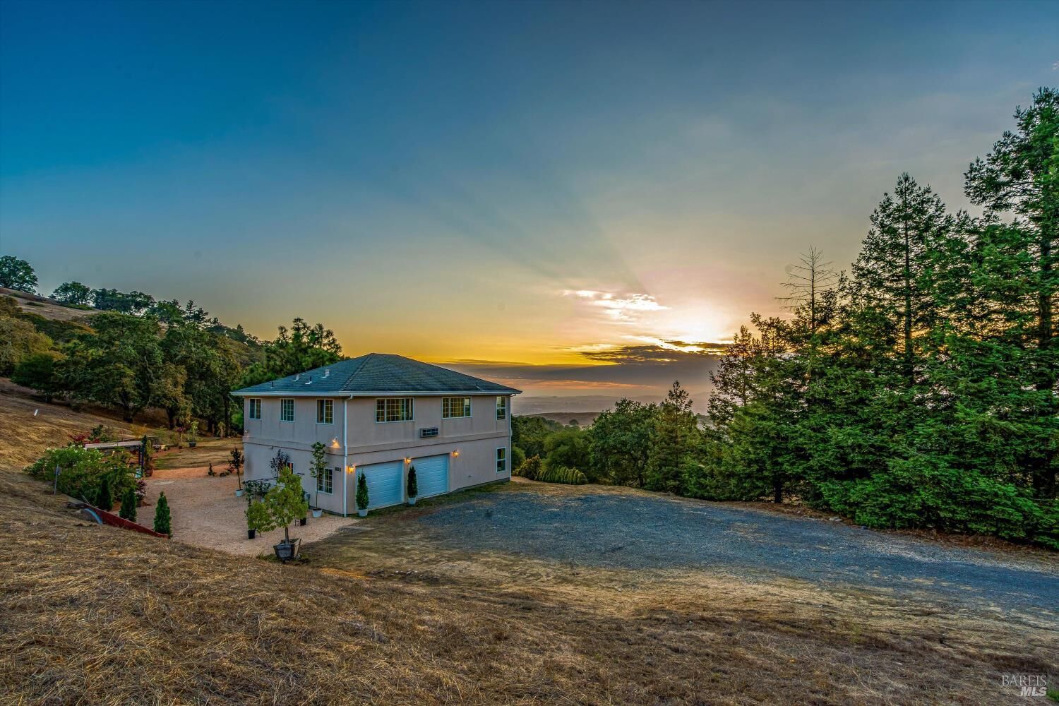 Property Photo:  6001 Lichau Road  CA 94951 