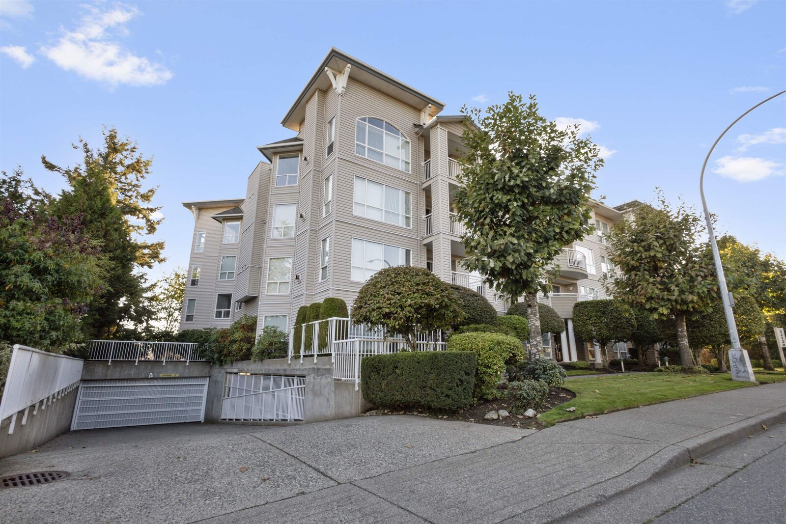 Property Photo:  32120 Mt Waddington Avenue 206  BC V2T 2E8 
