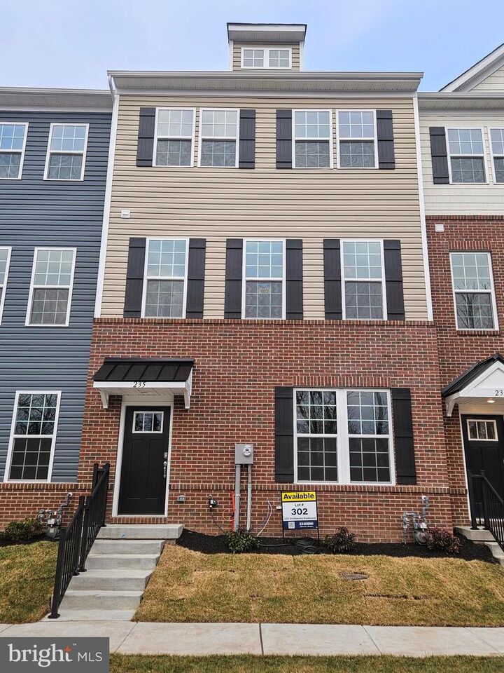 704 Ore Street  Phoenixville PA 19460 photo