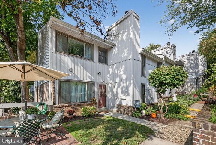1300 Cable Hill Drive  Springfield PA 19064 photo