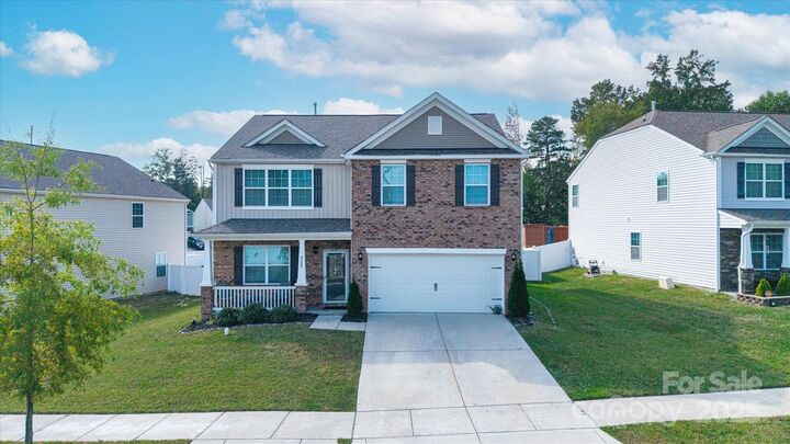 Property Photo:  923 Elliott Road  NC 28216 