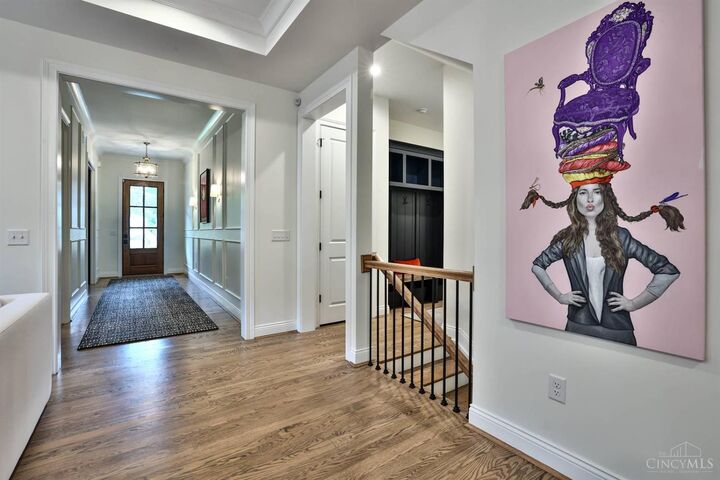 Property Photo:  1050 Richwood Avenue  OH 45208 