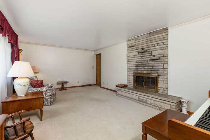 Property Photo:  1566 Chillicothe Street  OH 43207 