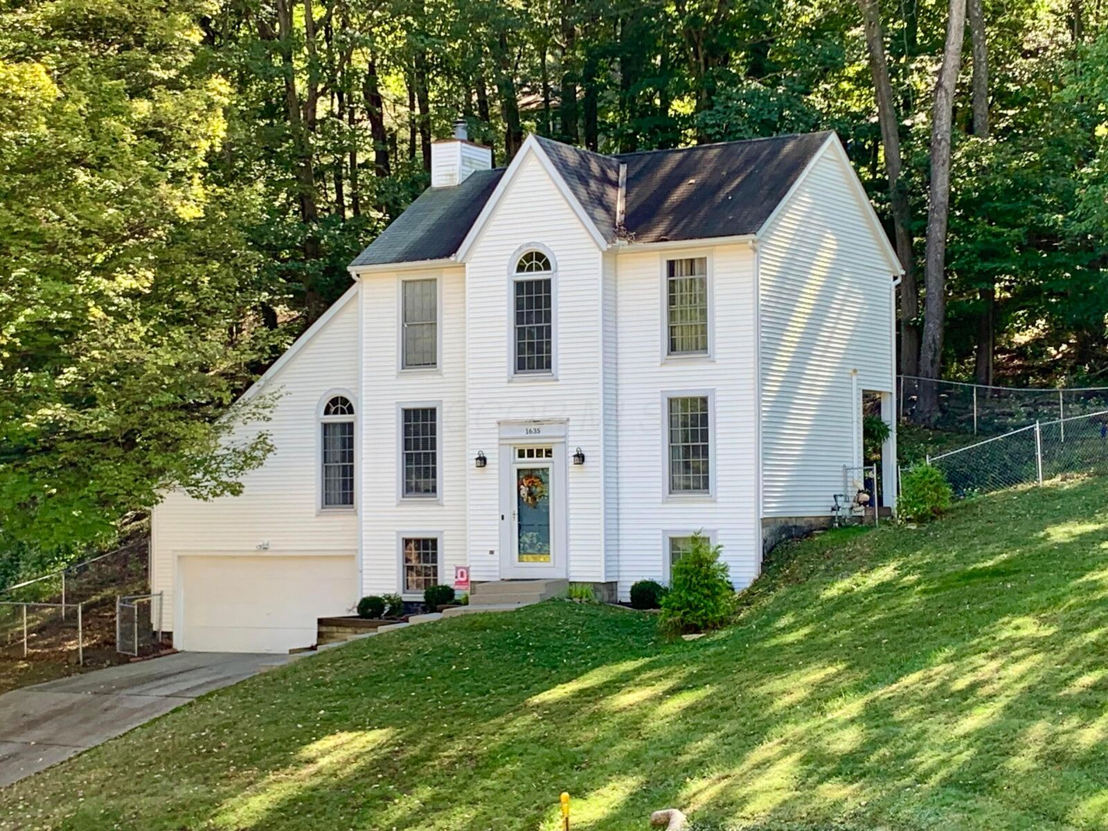 Property Photo: 1635 Krebs Court OH 43055