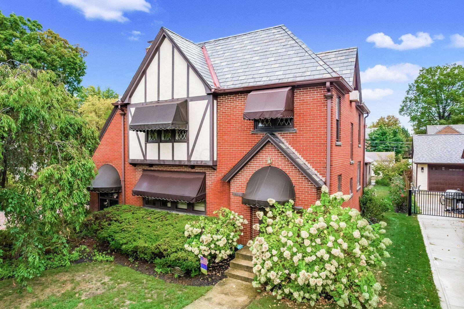 Property Photo:  228 S Ardmore Road  OH 43209 