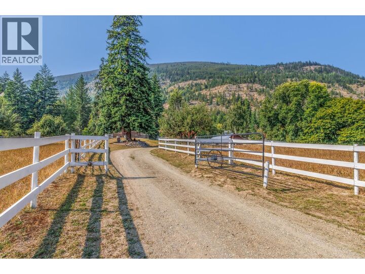 Property Photo:  6171 50 Street Northwest  BC V1E 3A6 