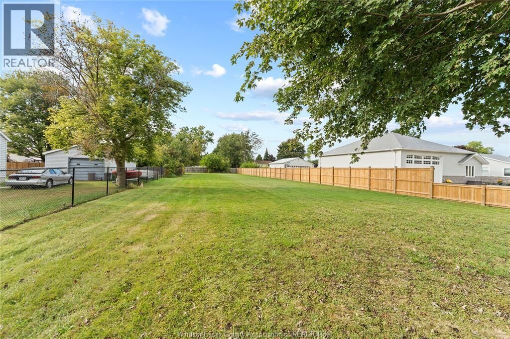 Property Photo: 333 Victoria St. ON N8M 1N6