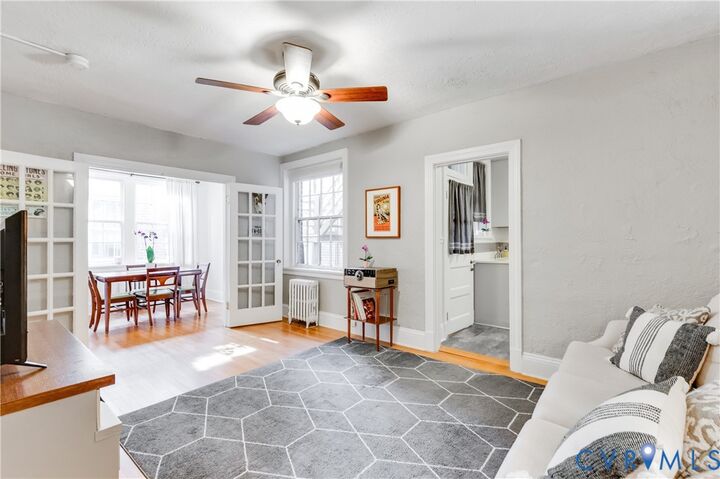 Property Photo:  2810 Kensington Avenue 9  VA 23221 