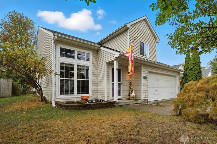 Property Photo:  807 Somerset Court  OH 45067 