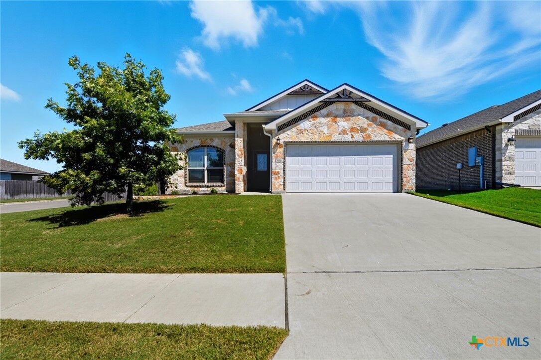 Property Photo:  7618 Hickman Street  TX 76502 