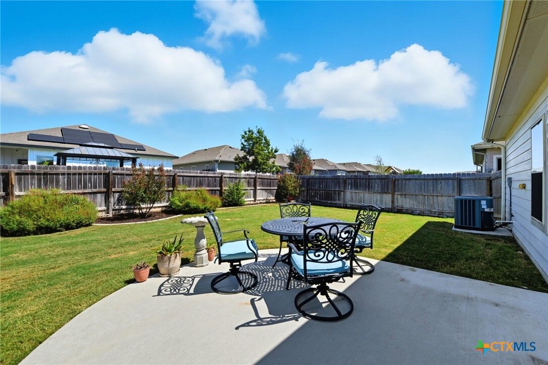 Property Photo: 7618 Hickman Street TX 76502