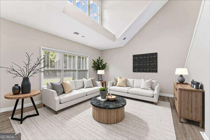 Property Photo:  1784 Hollingsworth Boulevard NW  GA 30318 