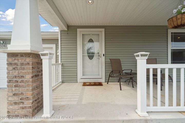 Property Photo: 3341 Fieldberry Lane MI 48813
