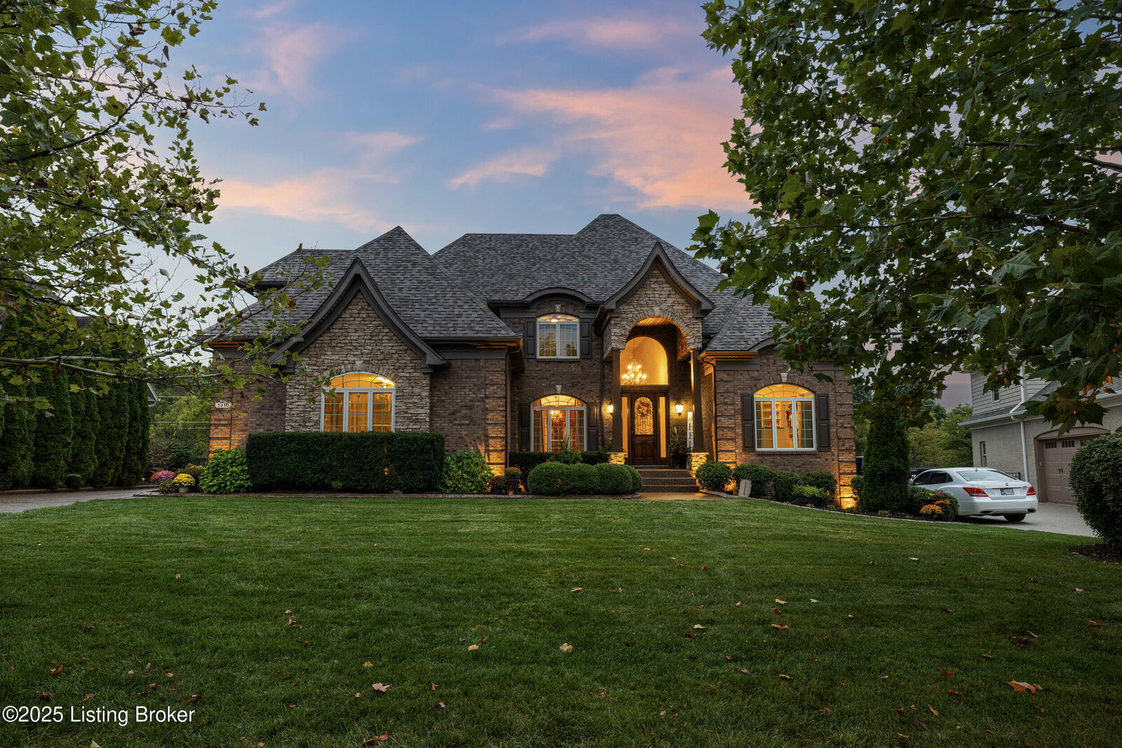 Property Photo:  1310 Shakes View Ct  KY 40023 