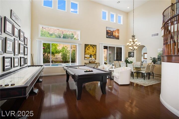 Property Photo:  8 Villa Marsala Court  NV 89011