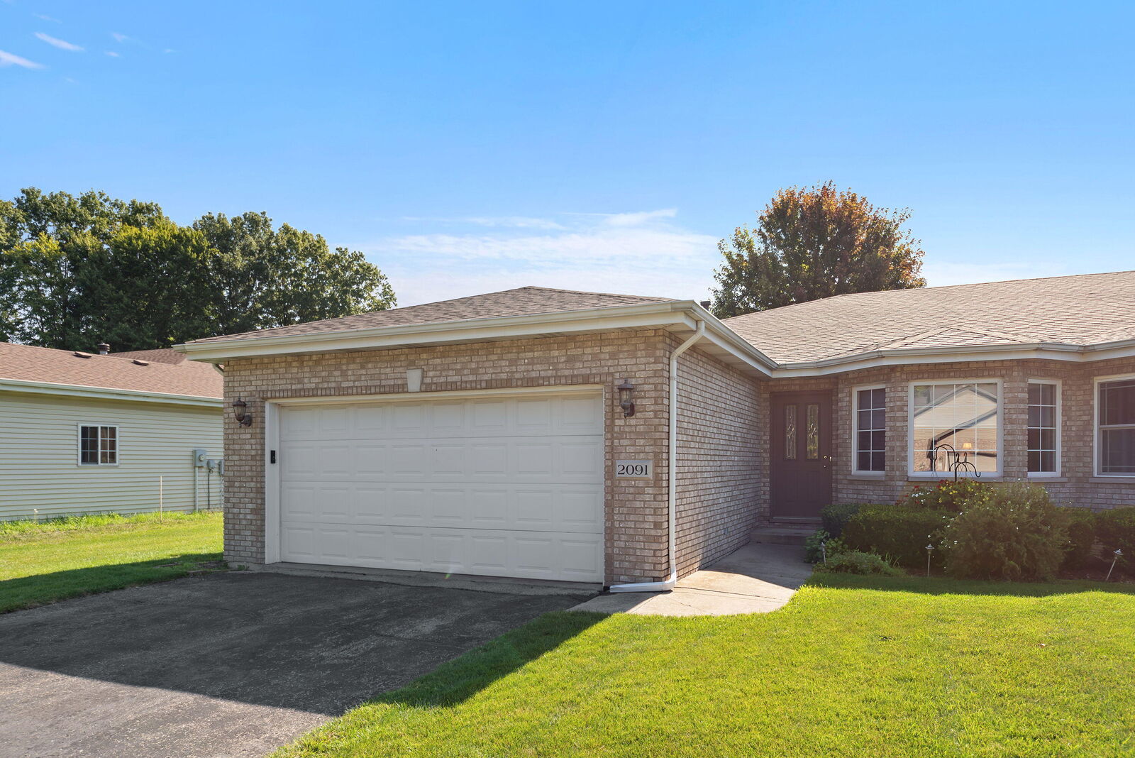 Property Photo:  2091 Texas Street  IN 46304 